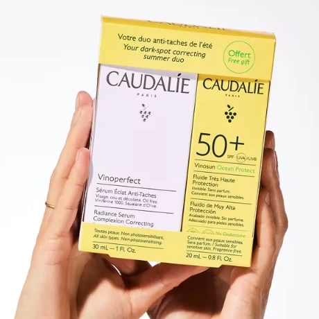 Caudalie Italia Srl CAUDALIE VINOPERFECT COFANETTO SIERO 30ML + CREMA SOLARE SPF 50 25 ML 2022 1 Caudalie Italia Srl CAUDALIE VINOPERFECT COFANETTO SIERO 30ML + CREMA SOLARE SPF 50 25 ML 2022